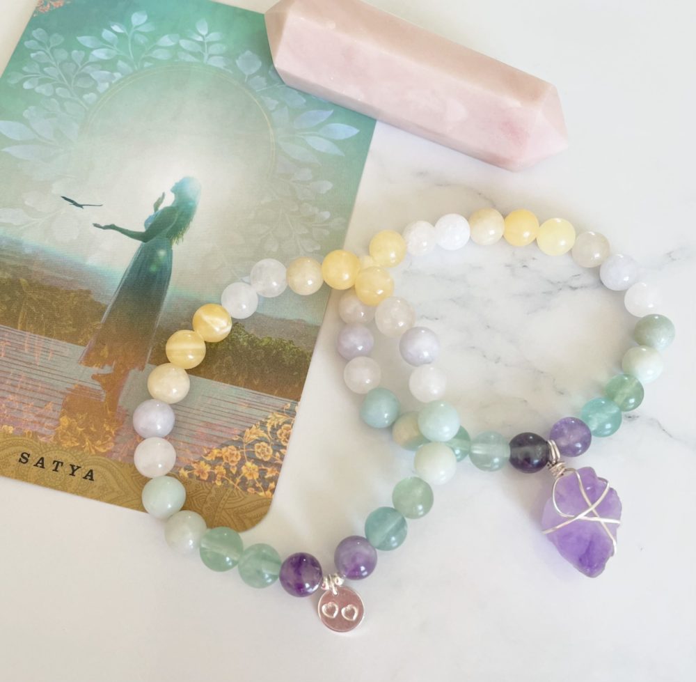 ‘Fiji’ crystal bead healing bracelet