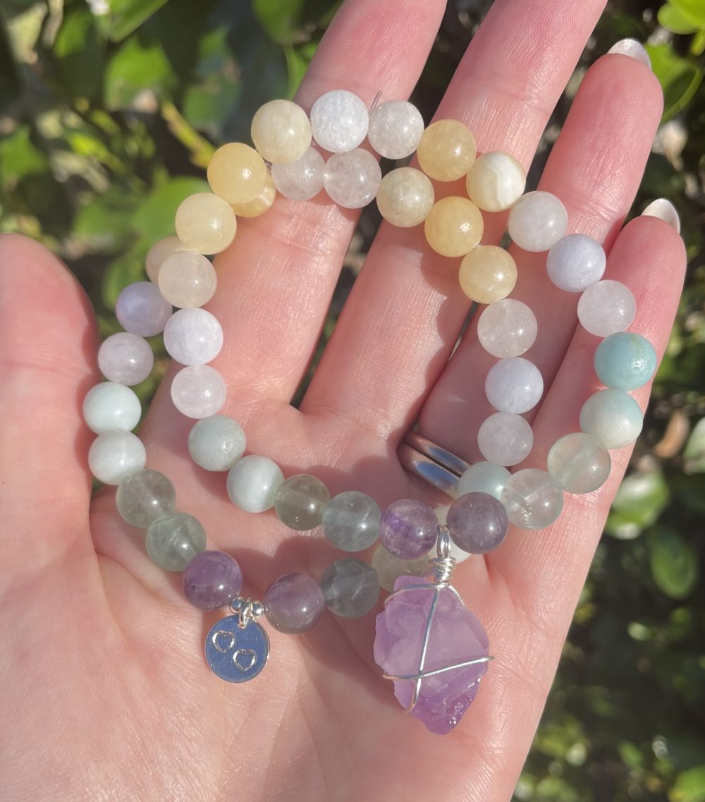 ‘Fiji’ crystal bead healing bracelet - Image 3