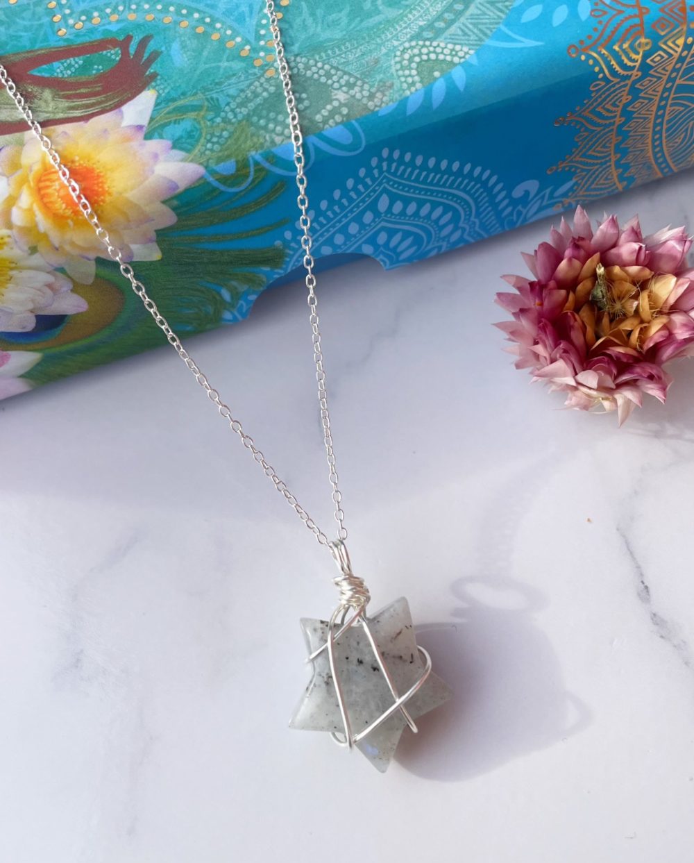 Labradorite wire wrapped star pendant - Image 2