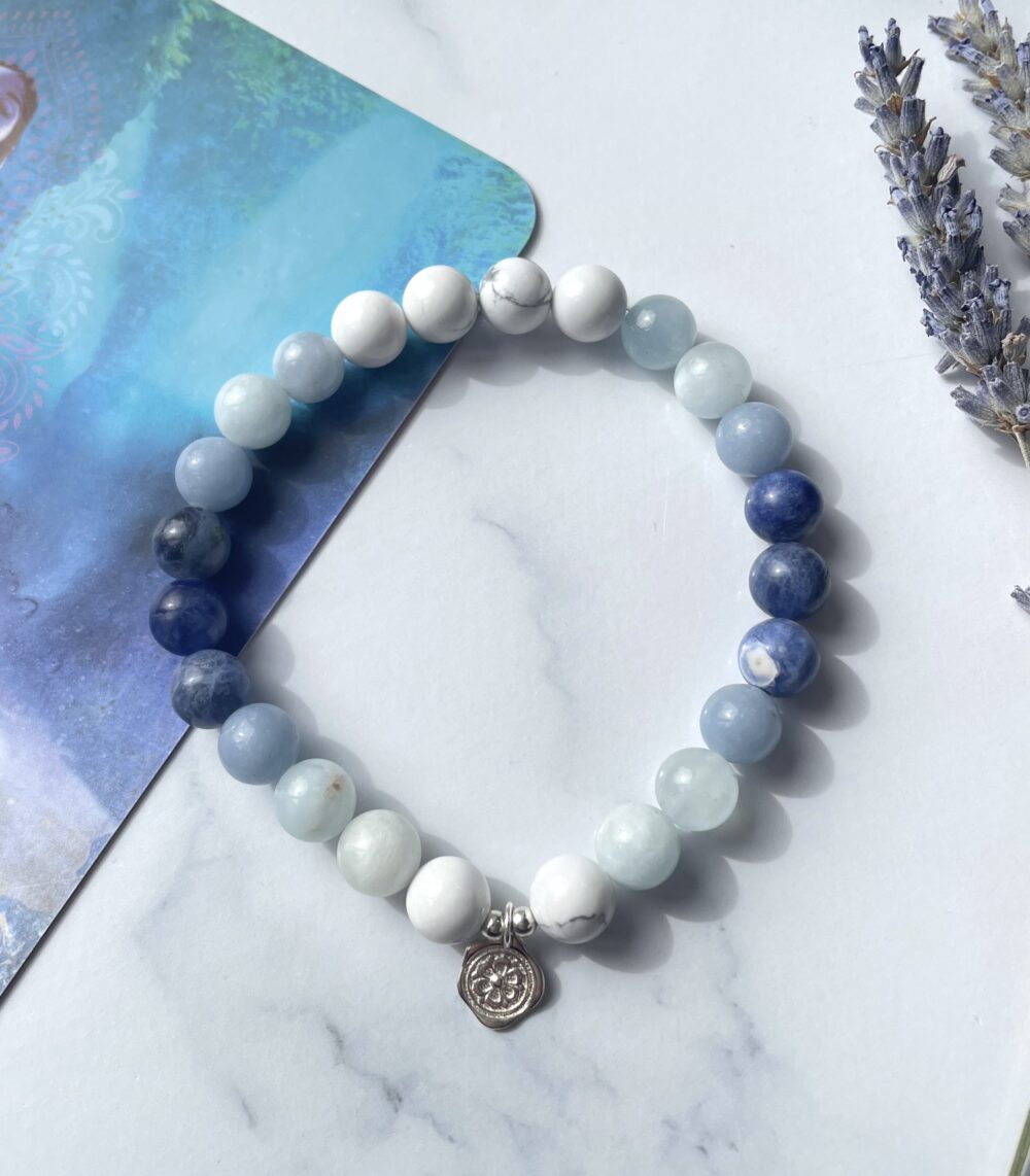 Calm crystal beaded bracelet