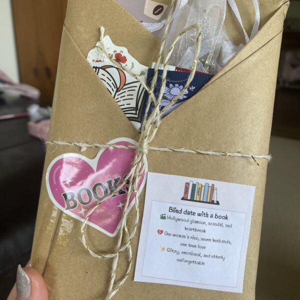 Blind book date & crystal book mark bundle #15